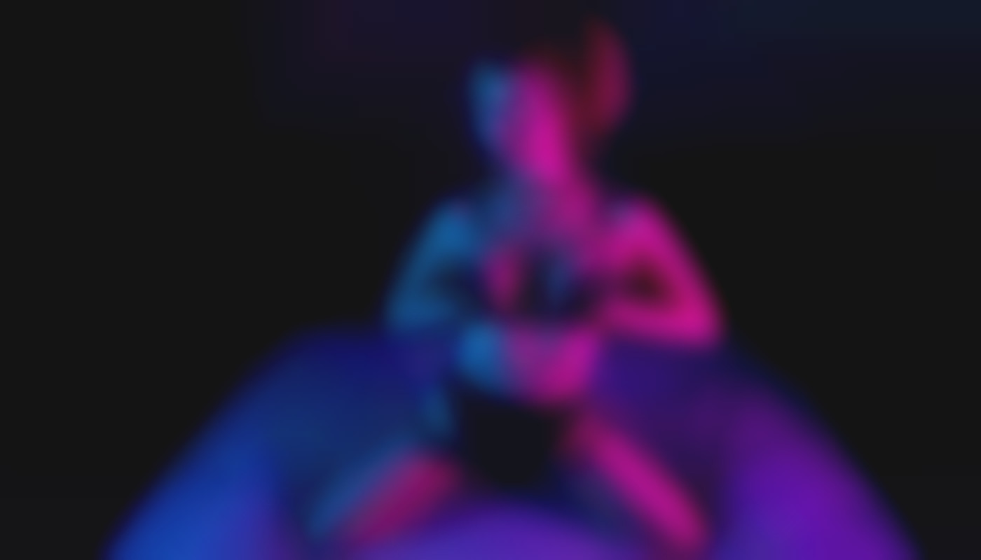 What does it take to benefit from a camgirl service?